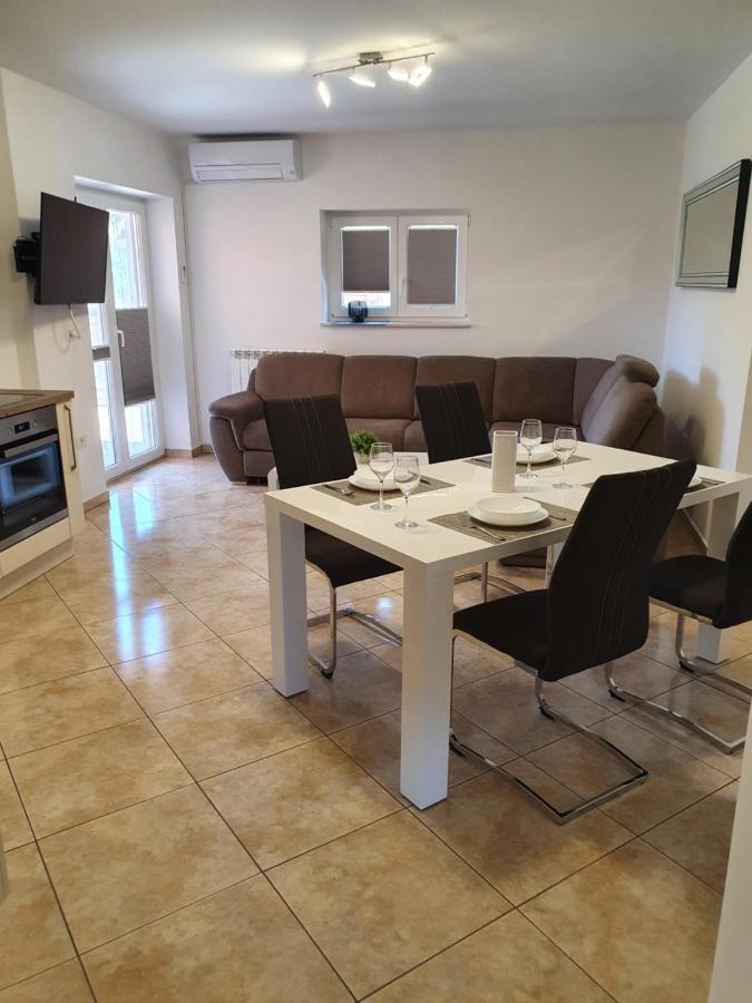 Apartma Maja, Mateja โคเปร์ ภายนอก รูปภาพ